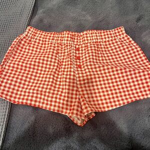 *Never Worn* Forever 21 Red and White Gingham Shorts